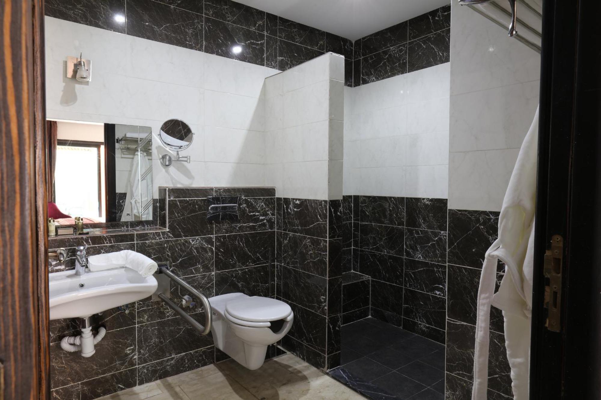 Silver Suites Hotel & Spa Casablanca Esterno foto